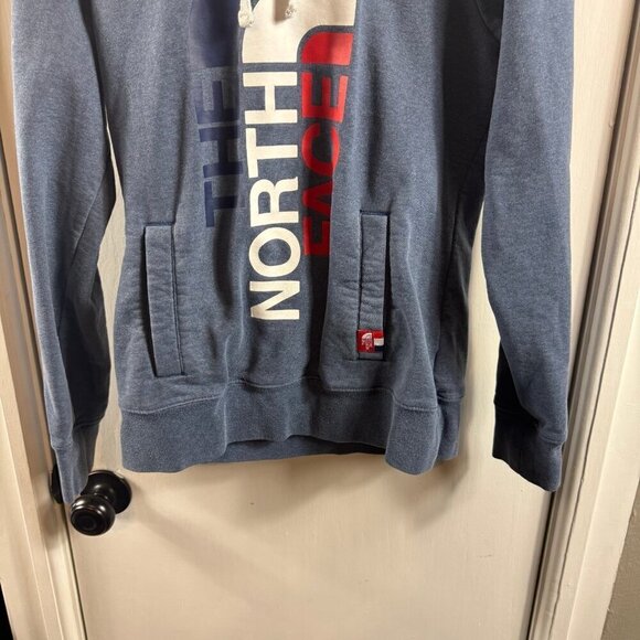 The North Face RU14 medium weight light blue graphic hooded sweatshirt - Picture 3 of 9